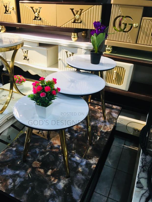 Classic 3set Coffee Table · Photo 2