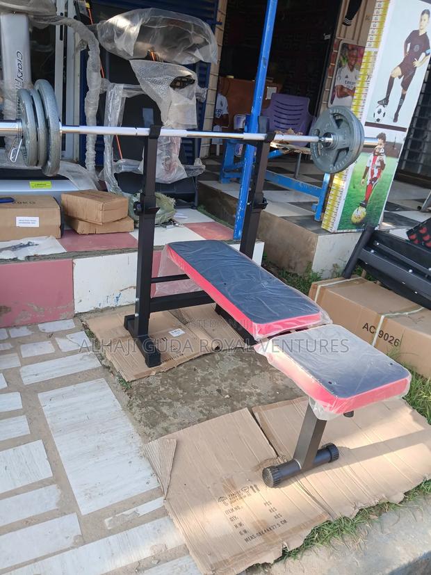 Adjustable Bench Set With 40kg Barbell · Photo 4