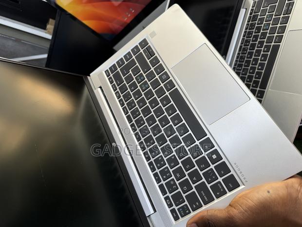 Laptop HP ProBook 440 G9 8GB Intel Core I3 SSD 128GB photo 3