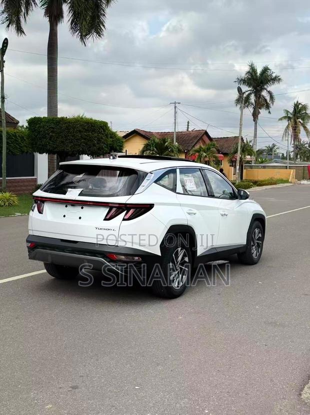 Hyundai Tucson Limited 2022 White