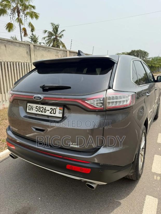 Ford Edge SE 4dr FWD (2.0L 4cyl 6A) 2016 Gray