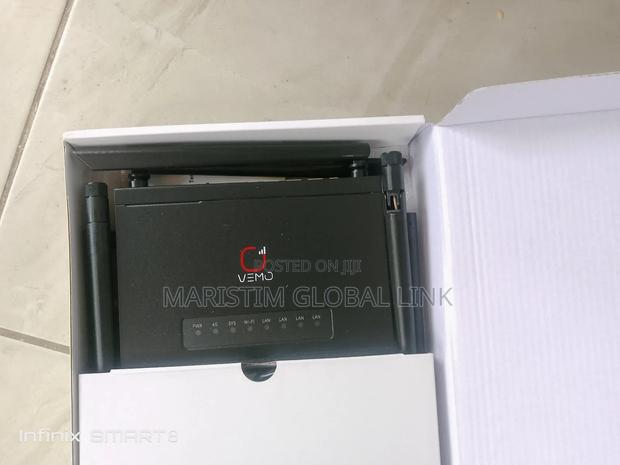High Quality 4g + Wifi Router (Simcard) photo 4