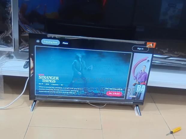 TCL 32" Android Hd Smart Tv – Your Everyday Entertainment Partner · Photo 1