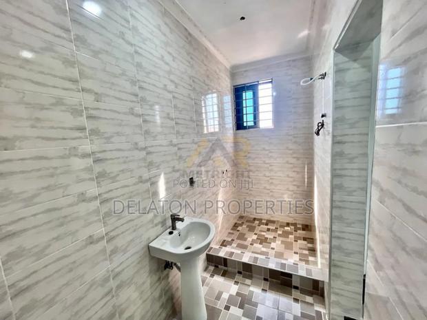 2bdrm Apartment in Labadi for rent photo 7