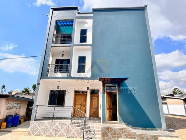 2bdrm Apartment in Labadi for rent