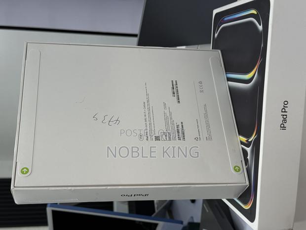 New Apple iPad Pro 13 (2024) 1 TB Black photo 2