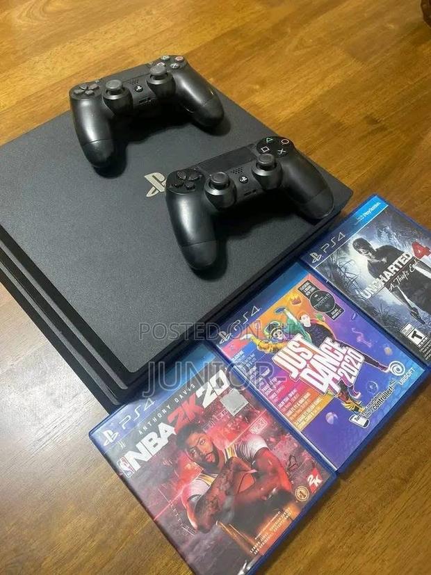 Playstation 4 Pro Jailbreak · Photo 4