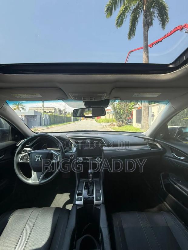 Honda Civic Touring 4dr Sedan (1.5L 4cyl) 2016 Black