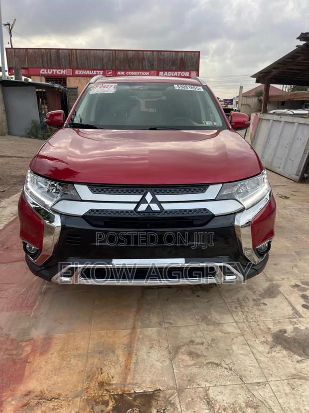 Mitsubishi Outlander SE AWC 2019 Red