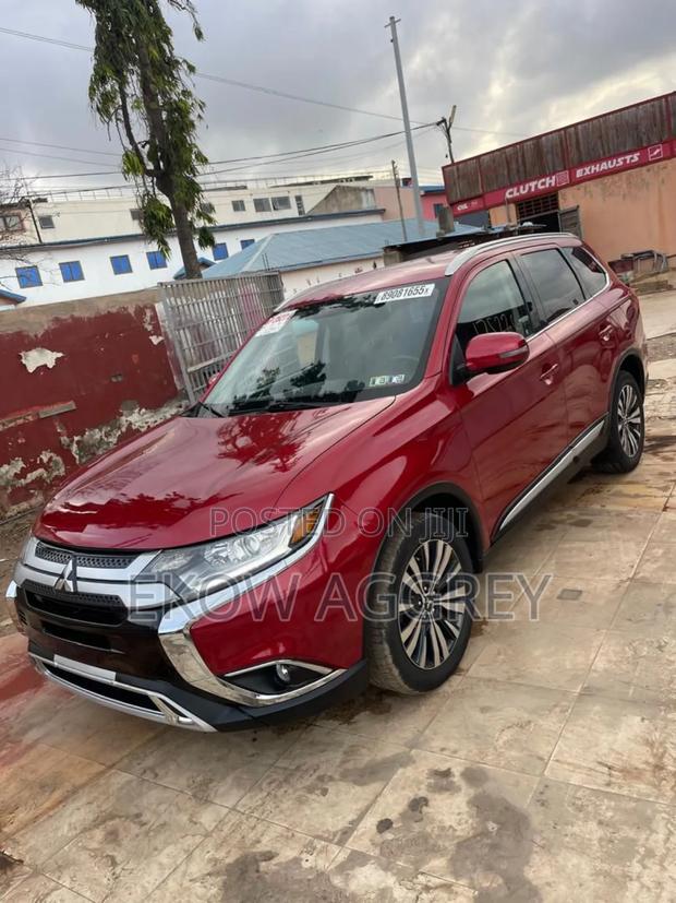 Mitsubishi Outlander SE AWC 2019 Red