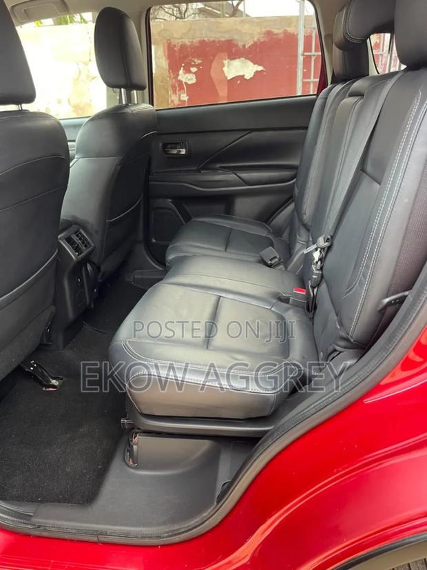 Mitsubishi Outlander SE AWC 2019 Red