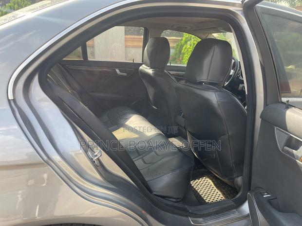 Mercedes-Benz C300 2014 Gray photo 5