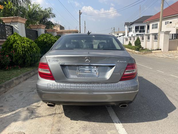 Mercedes-Benz C300 2014 Gray photo 4