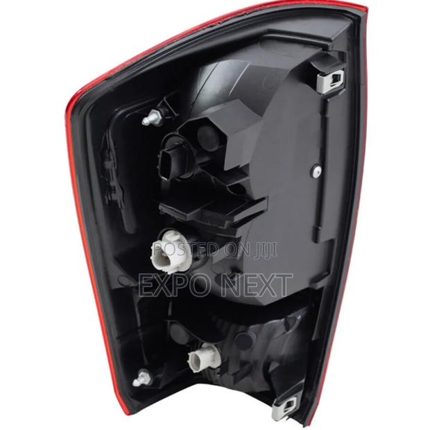 Led Tail Light For Toyota Tacoma 2016-2019 photo 5