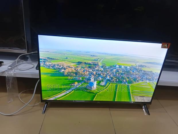Smart Android Home Display – TCL Visual Performance · Photo 2