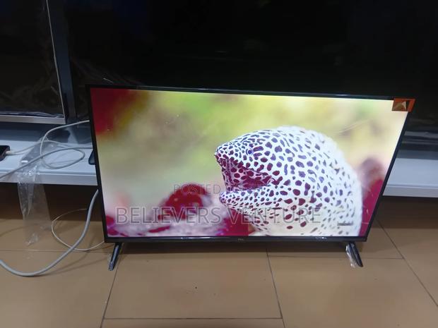 Smart Android Home Display – Enhanced by TCL · Photo 2