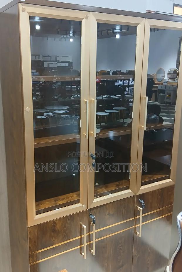 Big Boss Book Shelves · Photo 2