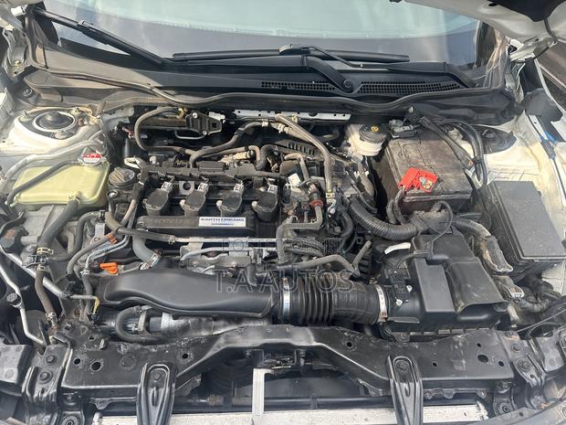 Honda Civic LX 2dr Coupe (2.0L 4cyl) 2017 White