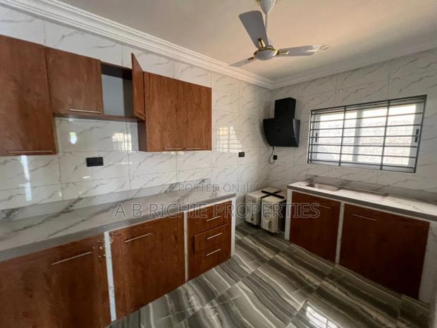 2bdrm Apartment in Ab Richie Properties, Airport Residential Area · Photo 4