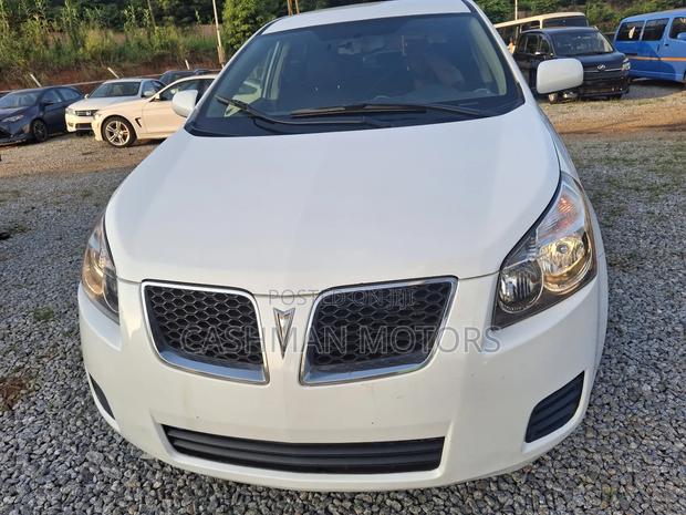 Pontiac Vibe 1.8L 2010 White