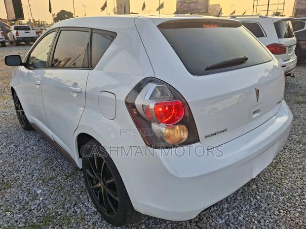 Pontiac Vibe 1.8L 2010 White