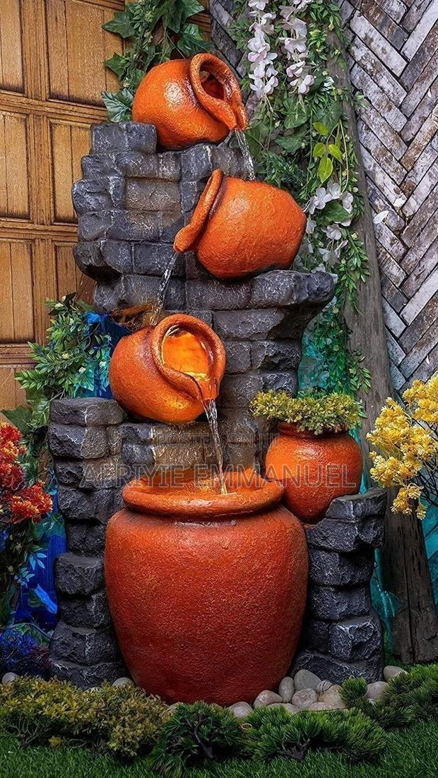 Water Fountain and Gardens · Photo 3