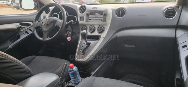 Pontiac Vibe 1.8L 2010 Red photo 7