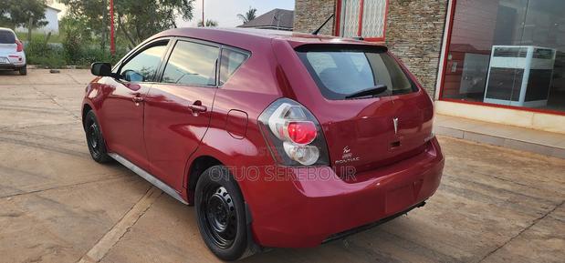 Pontiac Vibe 1.8L 2010 Red photo 6