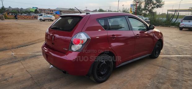 Pontiac Vibe 1.8L 2010 Red photo 5