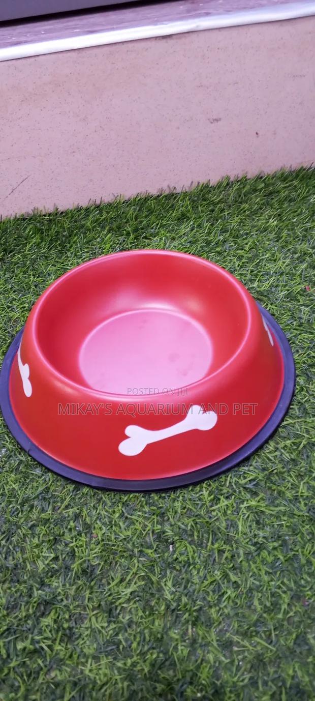 Dog Metal Medium Bowl · Photo 3