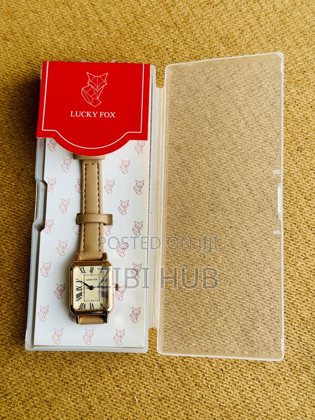 Lucky Fox Women Square Quartz Watch photo 2