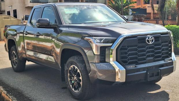 Toyota Tundra TRD PRO CrewMax 4WD SB w/5.5' Bed (Hybrid) 2025 Gray