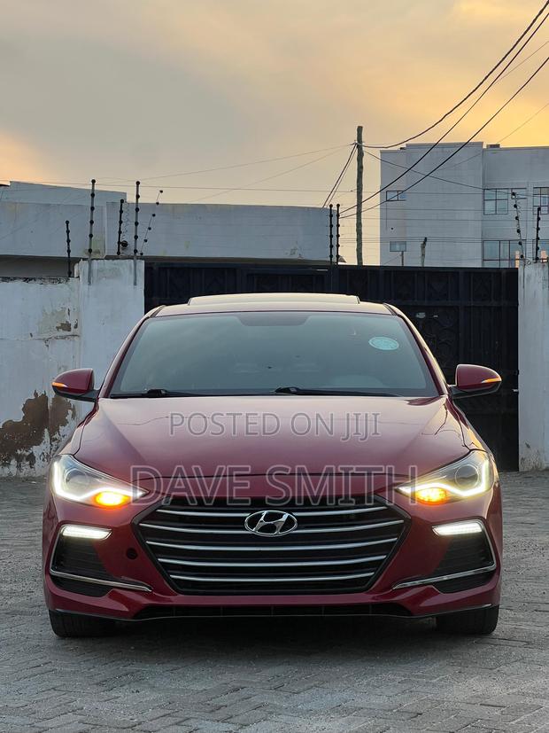 Hyundai Elantra Sport 2018 Red