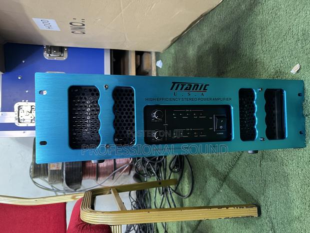 Titanic Usa High Efficiency Stereo Power Amplifier · Photo 3
