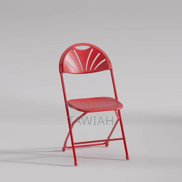 Fun Back Folderble Chairs · Photo 4