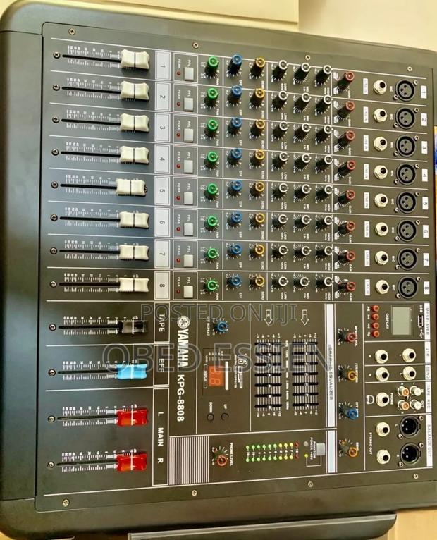 Yamaha Mixer Kpg8808 · Photo 2