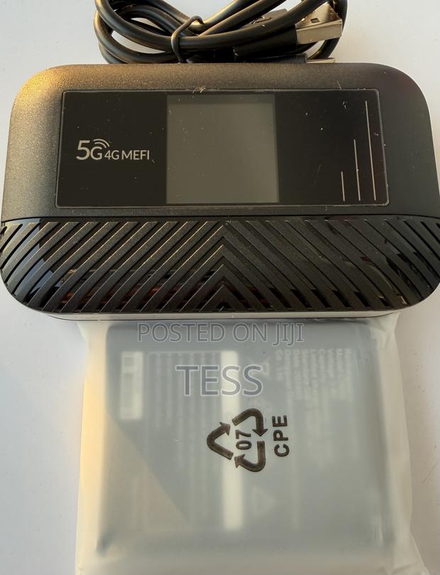 Mifi Pocket 4g Universal Sim Router With Display Screen · Photo 4