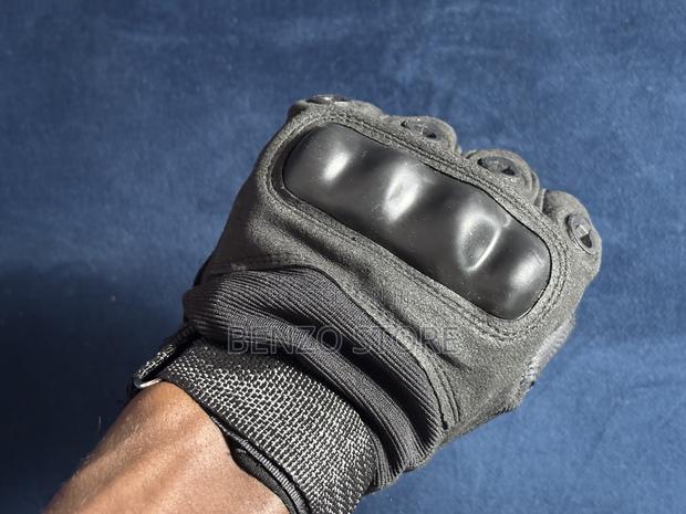 Hand Gloves for Gym Fitness Workout · Photo 4