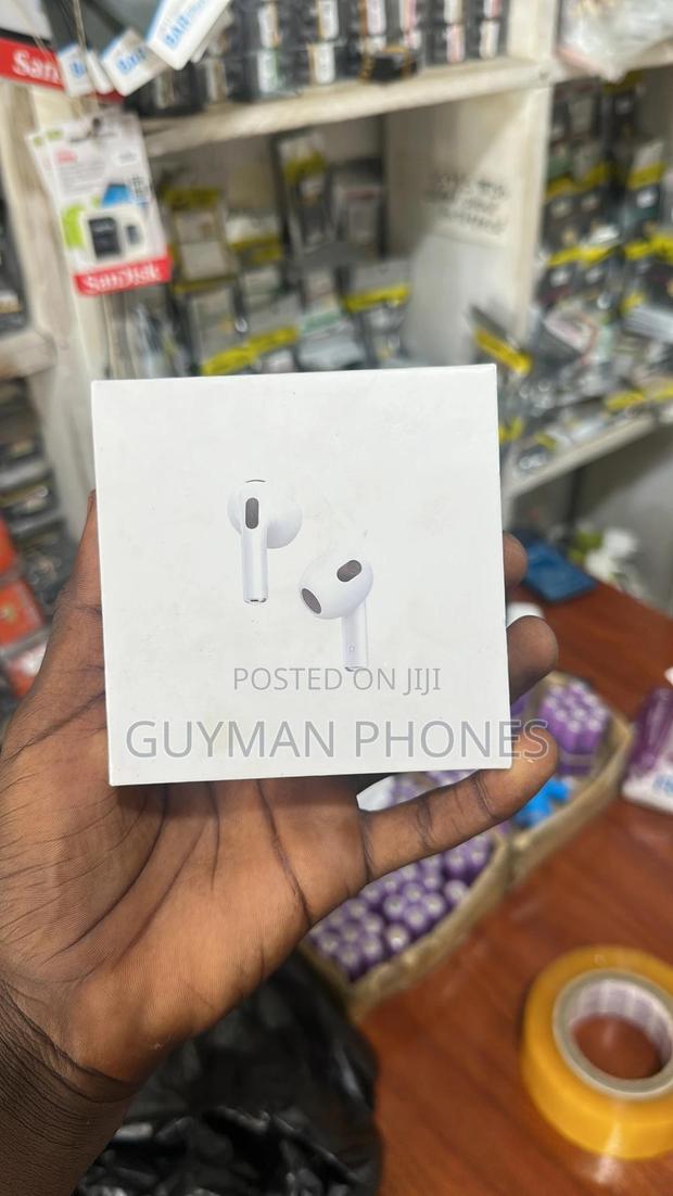 Original Airpod 4 photo 2