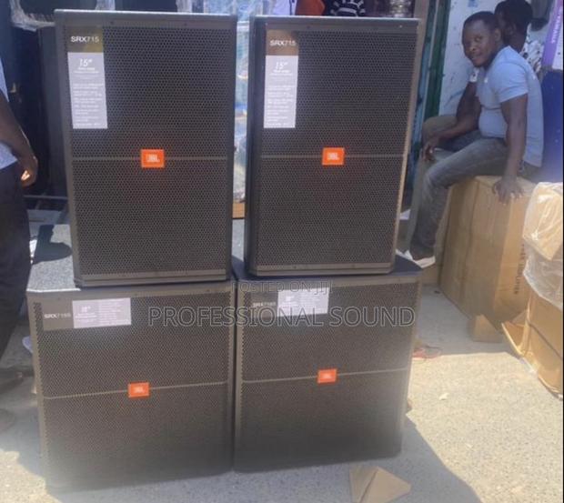 JBL Srx715 15-Inch High-Power Two-Way Loudspeakers · Photo 2