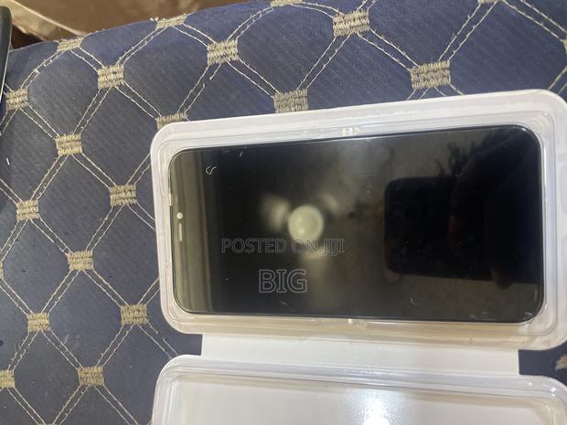 iPhone 11 Screen · Photo 3