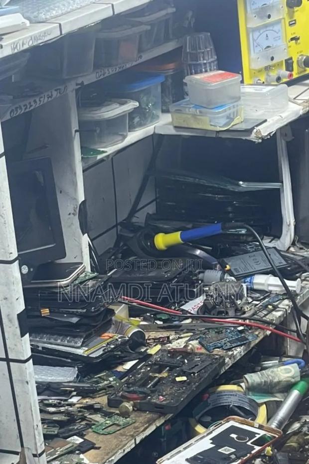 Phone Repair Service