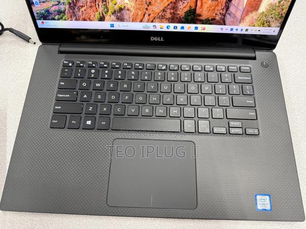 Laptop Dell XPS 15 (9560) 16GB Intel Core I7 SSD 512GB photo 3
