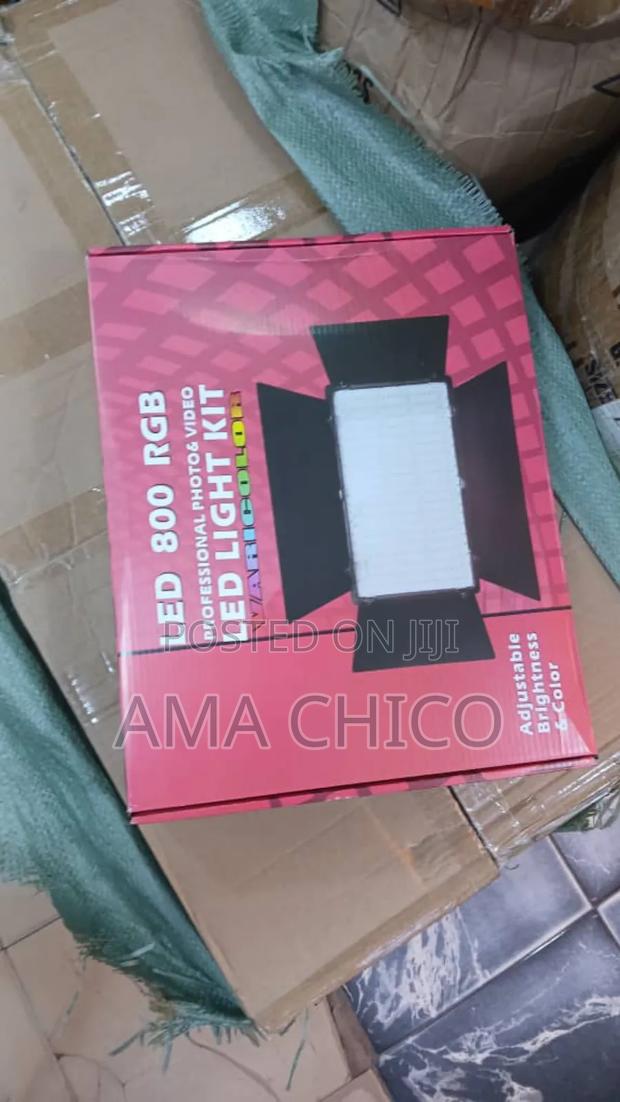 Professional Studio Light RGB photo 2