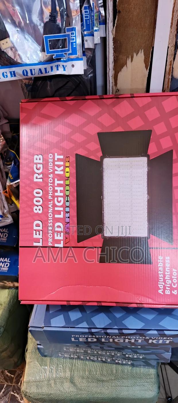 Professional Studio Light RGB photo 3