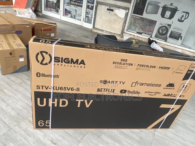 Sigma 65” Quantumtitan Crownscreen an Empire of Colour · Photo 4