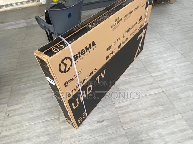 Sigma 65” Quantumtitan Crownscreen an Empire of Colour · Photo 3