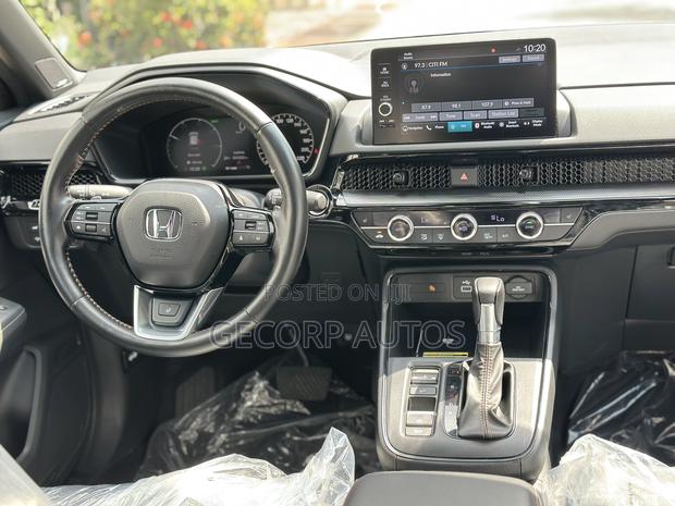 Honda CR-V 2025 White