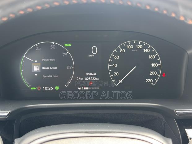 Honda CR-V 2025 White