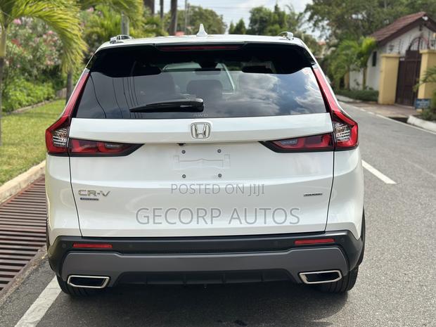 Honda CR-V 2025 White